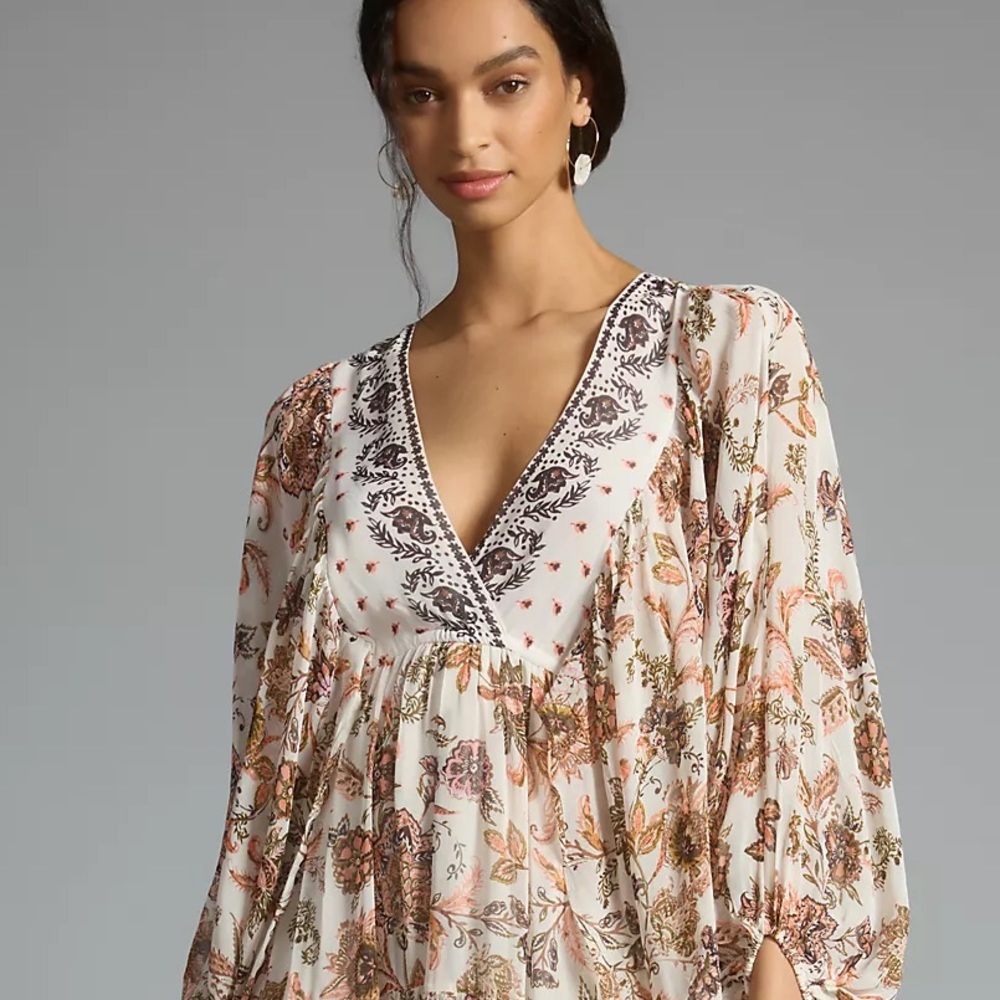 V-Neck Long-Sleeve Floral Paisley Maxi Dress - Picture 9 of 15